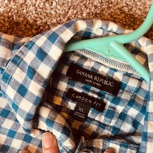Banana Republic 100% Linen Short Sleeve Shirt - Camden Fit - XL Blue Gingham